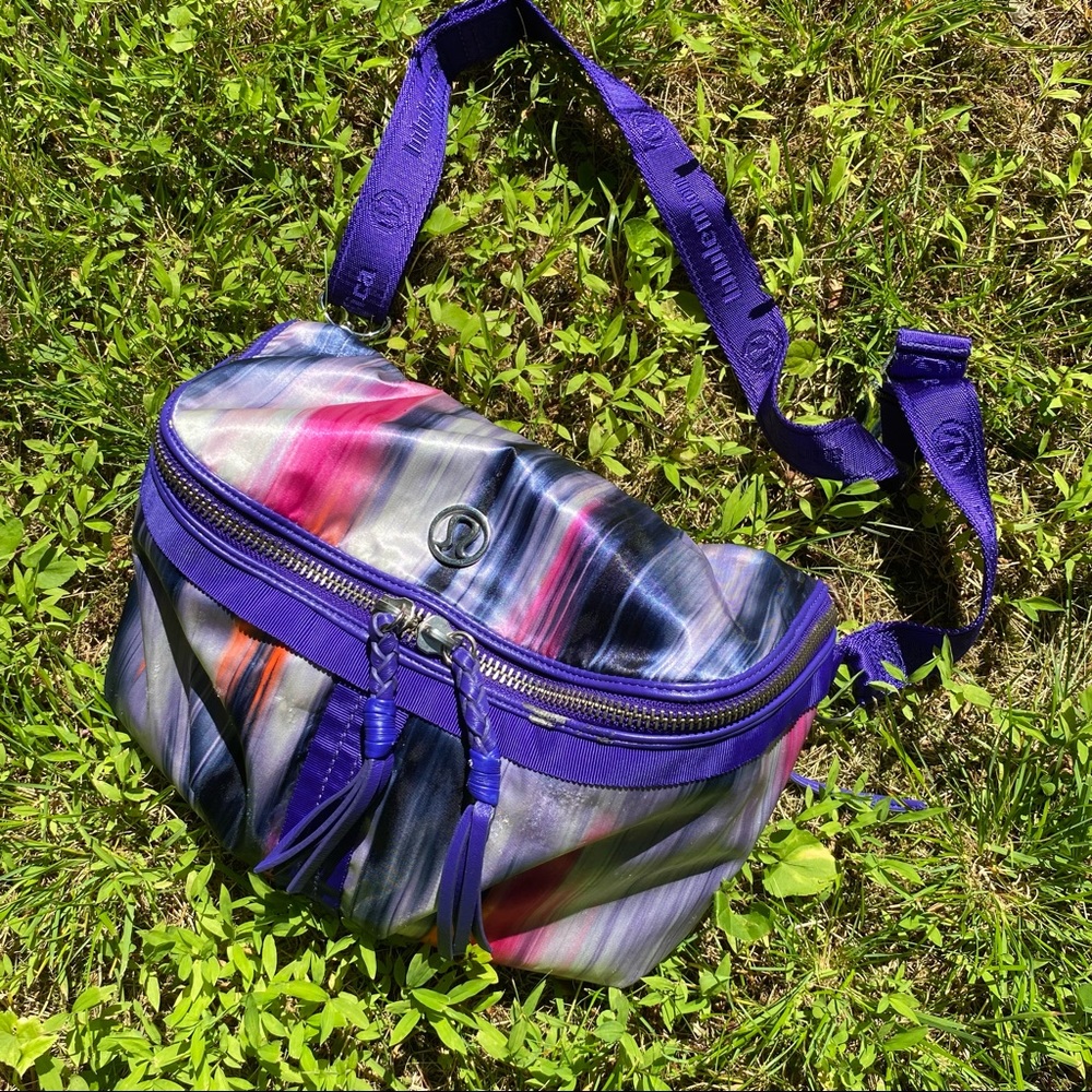 LULULEMON BAG